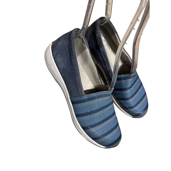 Dansko Women’s Harriet Blue Stripe Suede Canvas Slip On Shoe Sneaker Sz 38(US 7) - Picture 3 of 10
